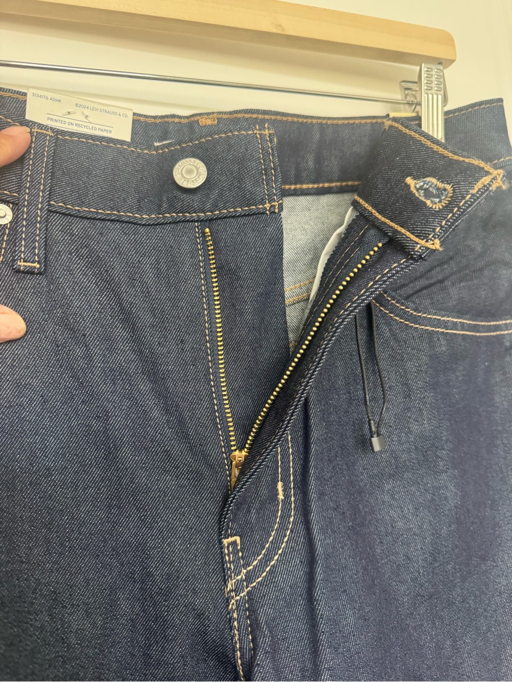 Levi's Baggy Dad Barrel Mainline Soft Rigid 100% Cotton Jeans 30x30 - Picture 7 of 12